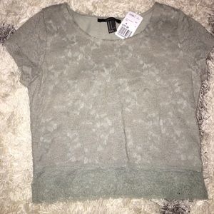 Cute fitted crop top