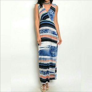 🌺💕It's Here!!! Multi Colored Maxi 💕🌺