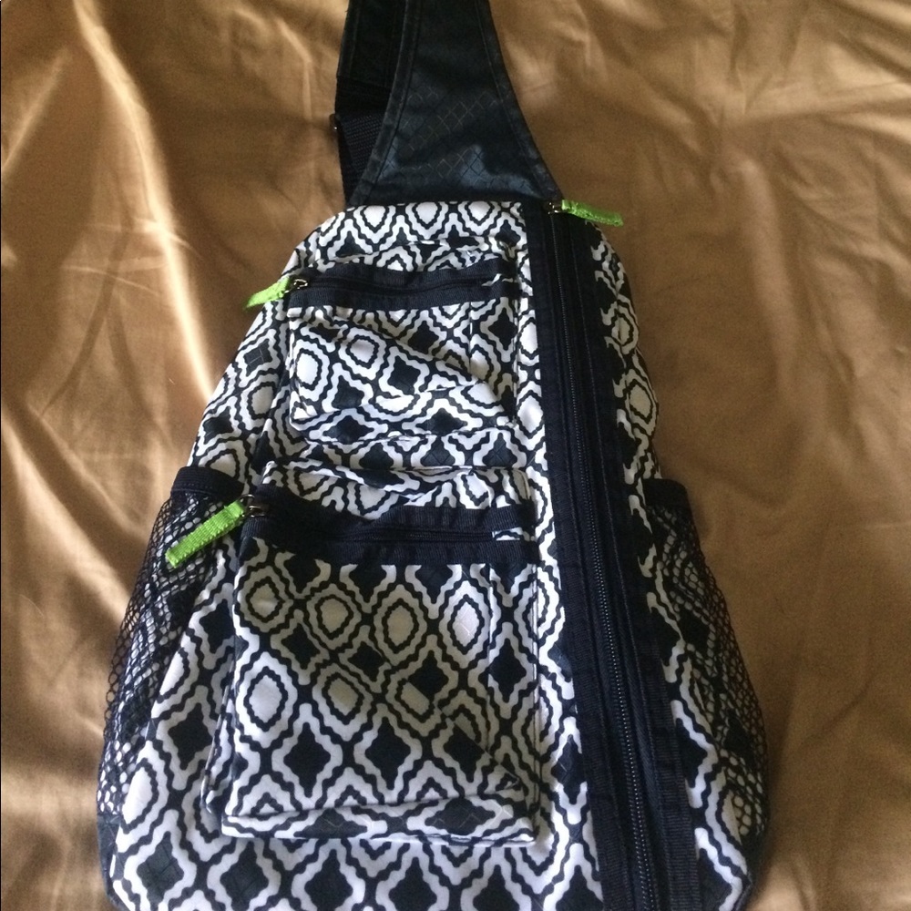 Thirty-one cross body bag. Brand new.