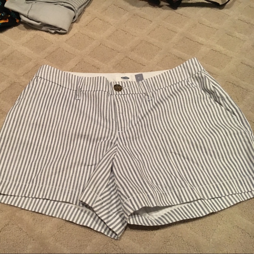 Old navy shorts