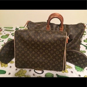Louis Vuitton Monogram Messenger Bag