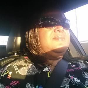 Meet your Posher, Sandra