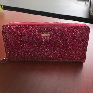 💕💕Gorgeous Kate Spade Wallet