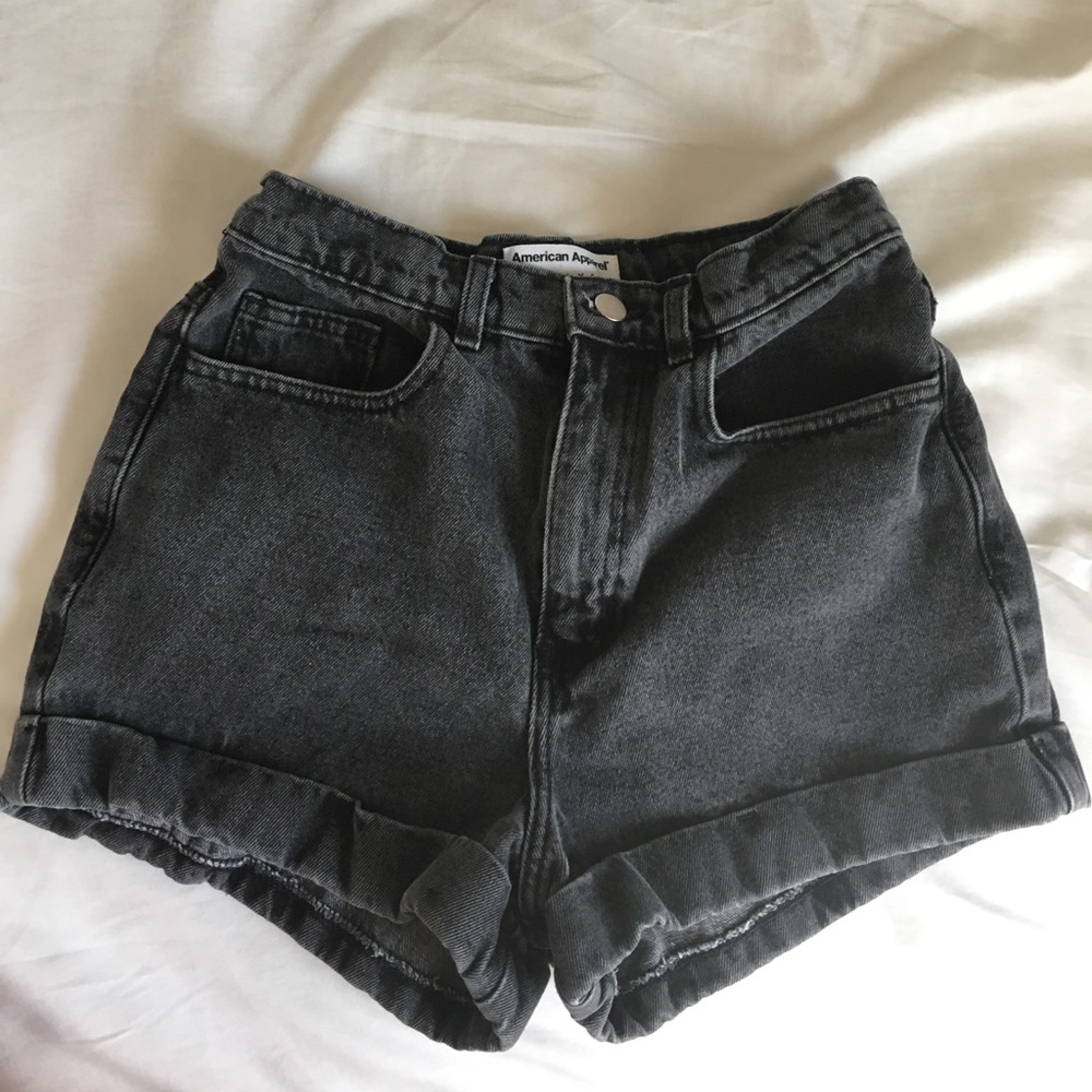 Stone Wash High-Waist Jean Cuff Short