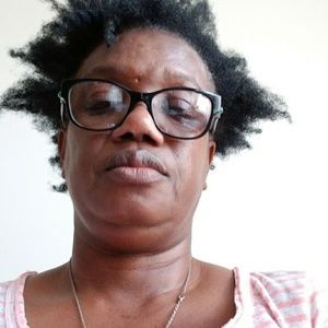 Meet your Posher, Constance