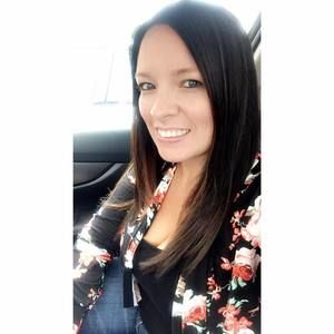 Meet your Posher, Courtney