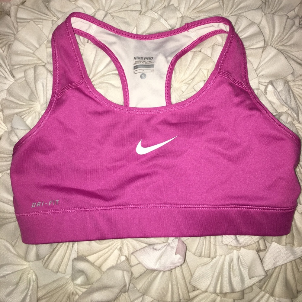 Nike sports bra