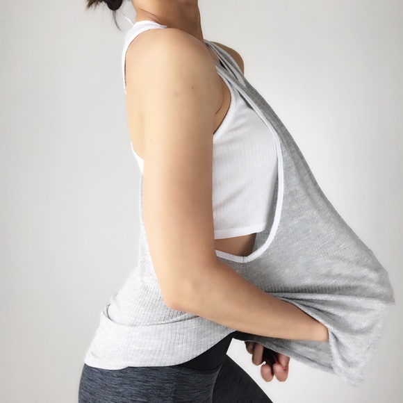 Stella 🆕 athleisure two-in-one piece top - Picture 3 of 5