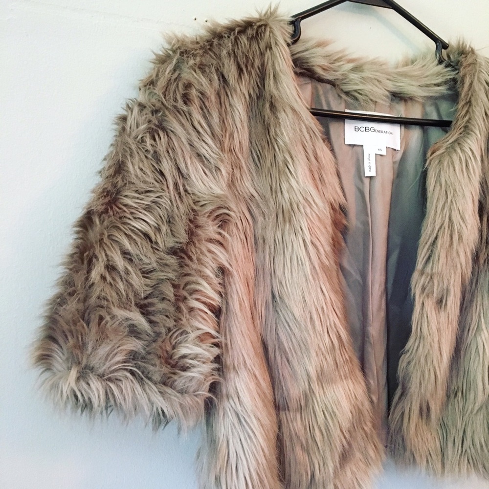 Grey cropped faux fur coat