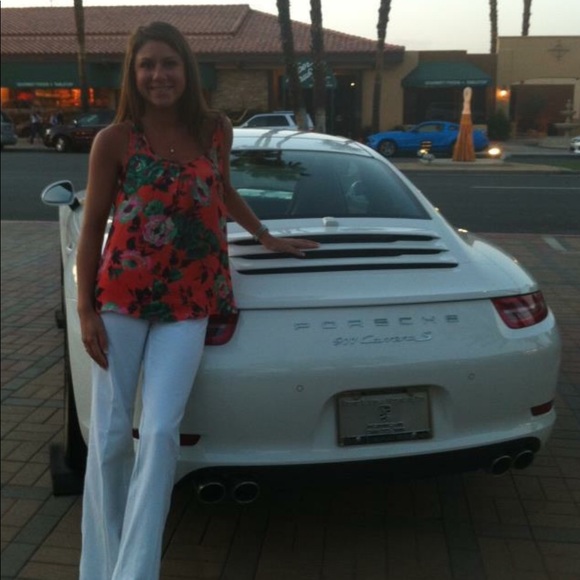 Meet your Posher, Christine - Picture 4 of 8