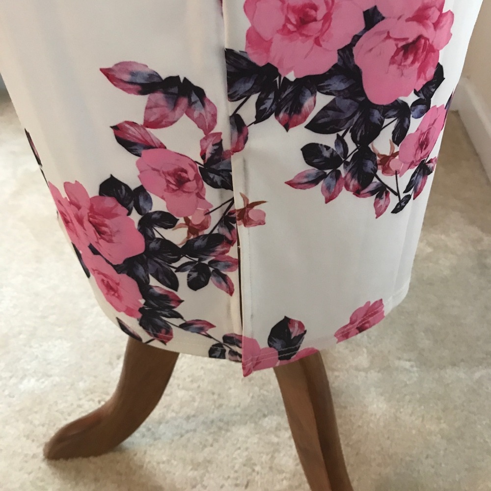 πΊπΊπΈA Dress πππ - Picture 6 of 6