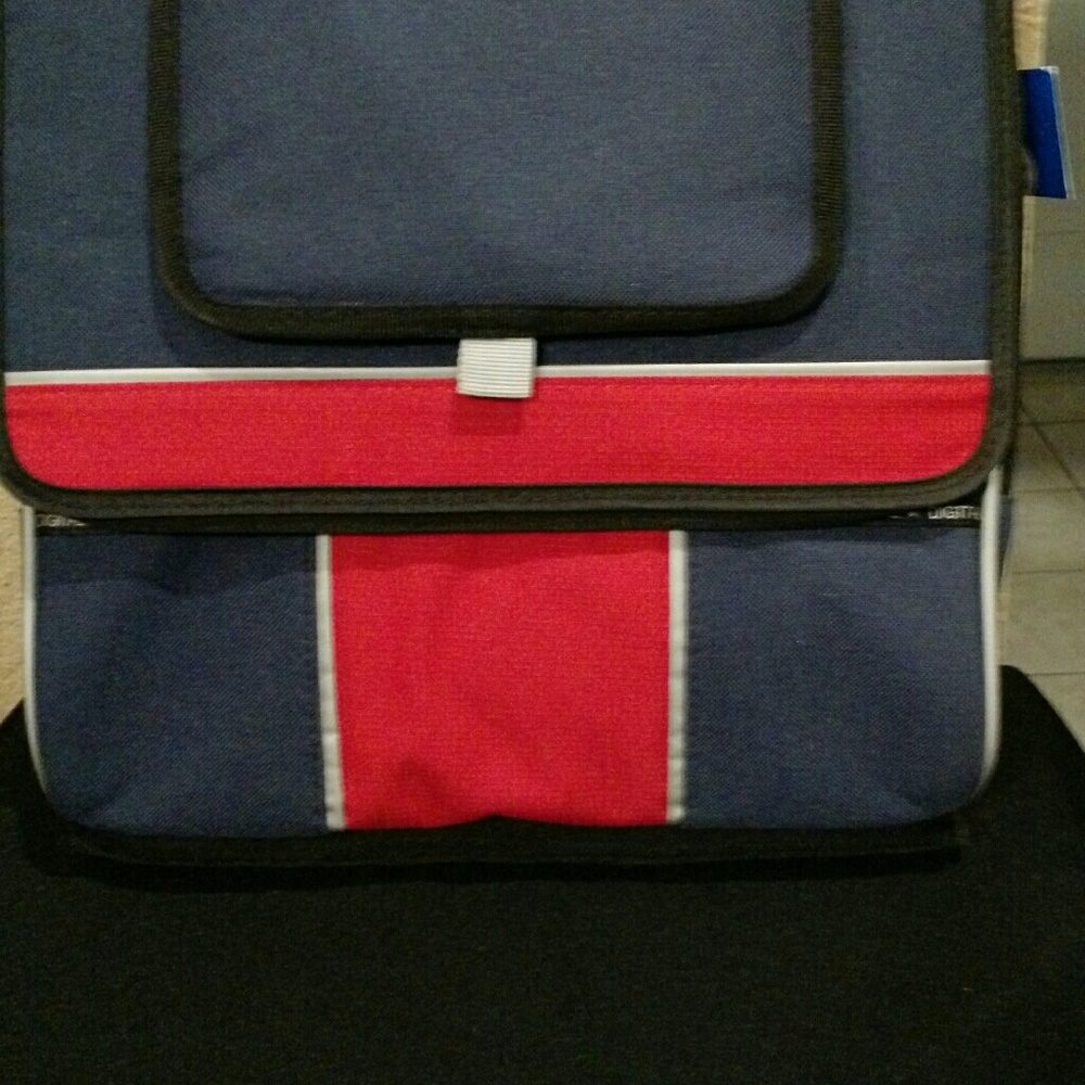 Stereo Music cooler/New without tags