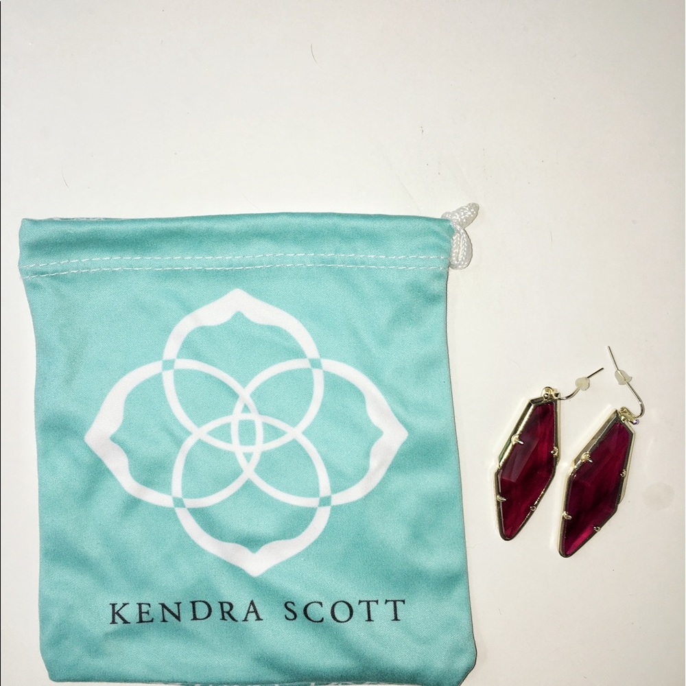Kendra Scott Bexley Drop Earrings in Burgundy