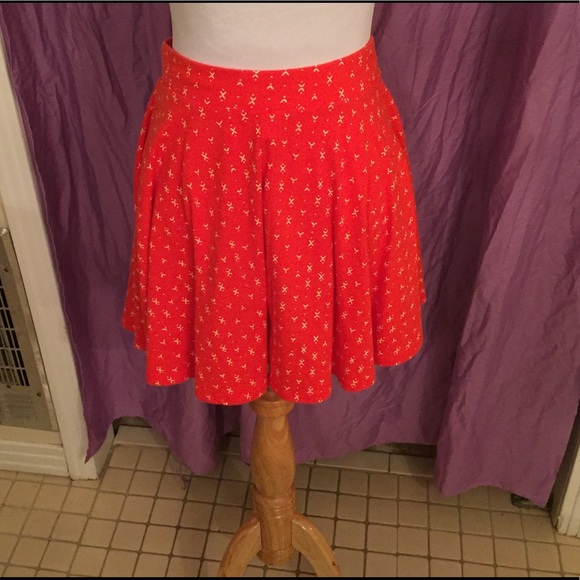 So Dresses & Skirts - Kohl’s Red skirt with white flowers