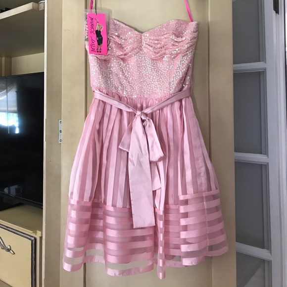 Betsey Johnson Dresses & Skirts - Betsey Johnson Sequin Party Dress