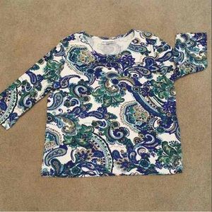 ✅ SALE ✅ Paisley Top