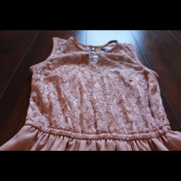 Sold - Blush H&M Dress - Picture 2 of 2
