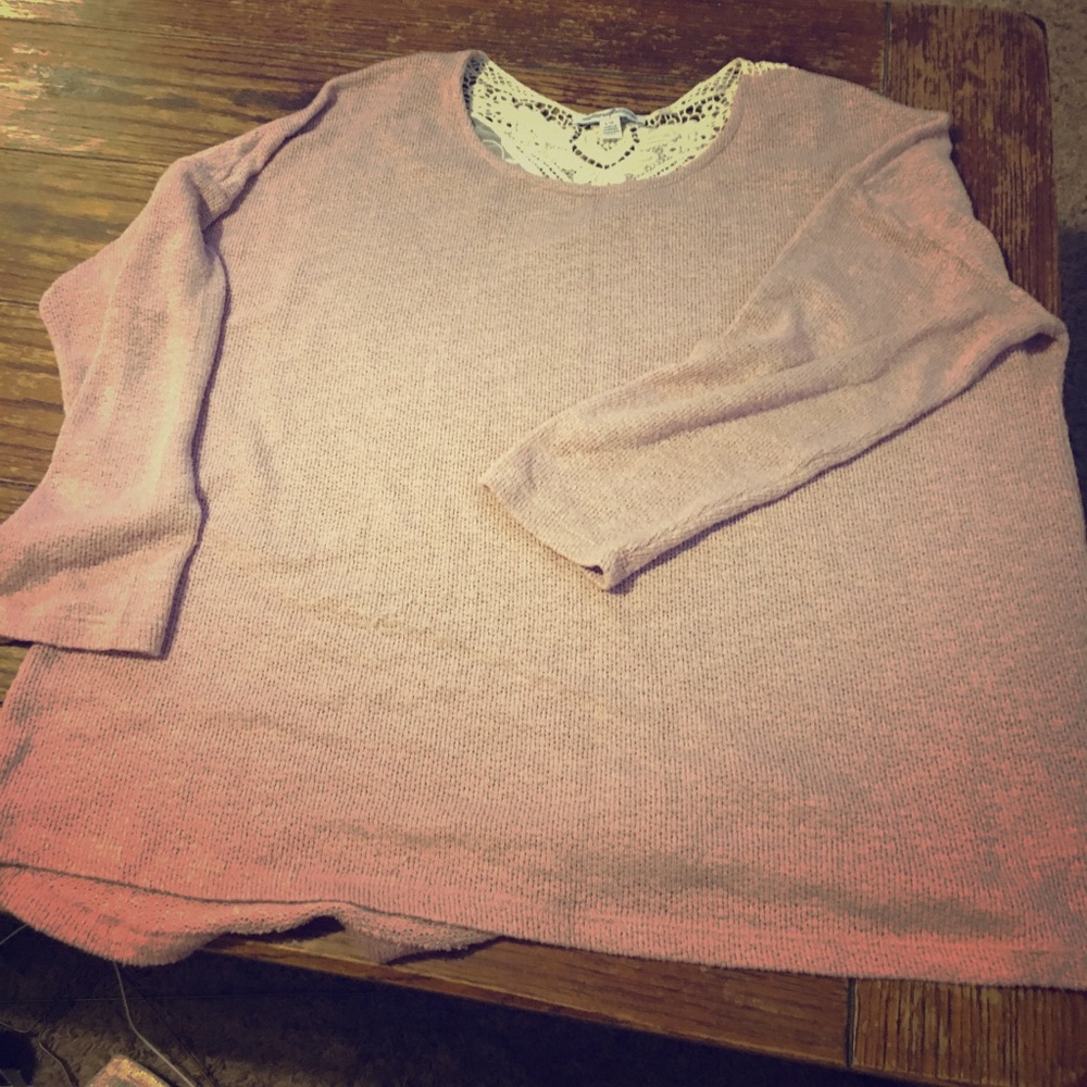 Light, rose colored, sweater