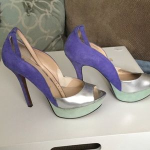 Enzo Angolini  platform suede 8.5