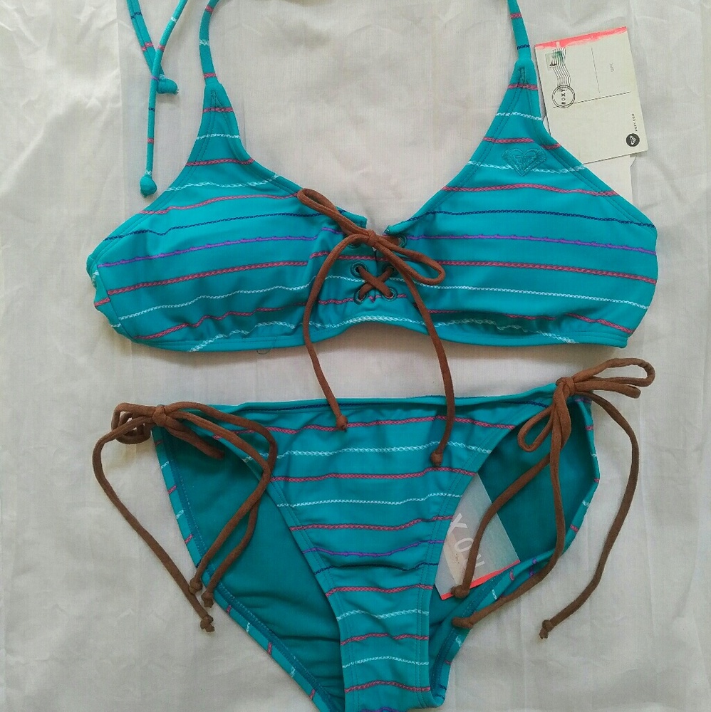 Roxy Bikini Swim Set - Picture 1 of 8