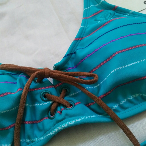 Roxy Bikini Swim Set - Picture 3 of 8