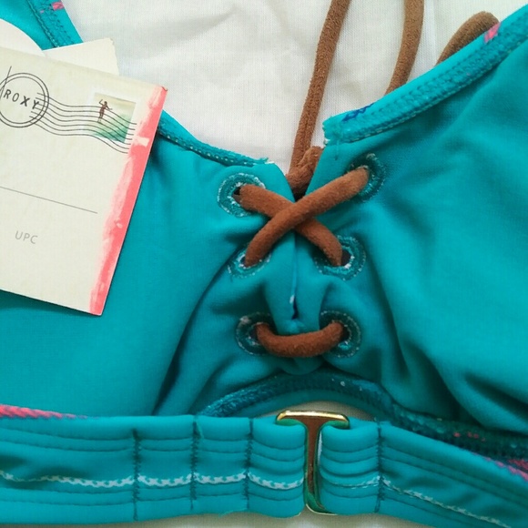 Roxy Bikini Swim Set - Picture 6 of 8