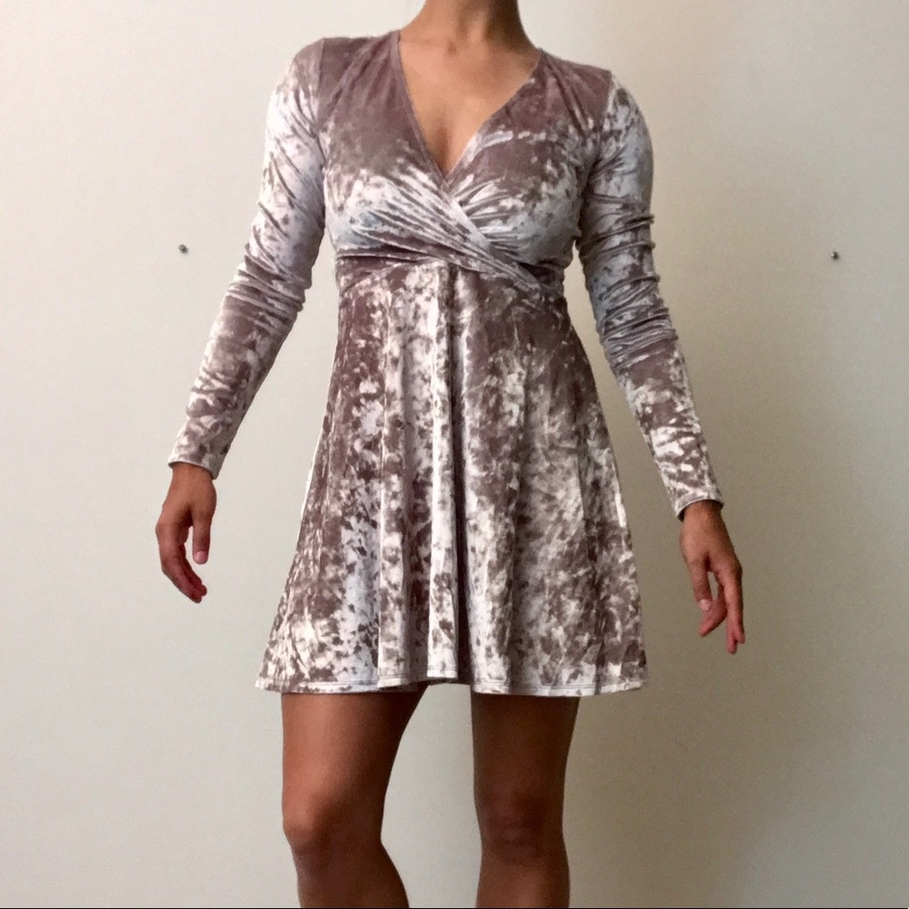 Forever 21 Velvet Dress