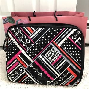 Vera Bradley Laptop Case- NEW