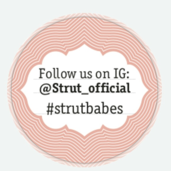 //Wild Thoughts// Black daisy strappy Heels - Picture 5 of 5