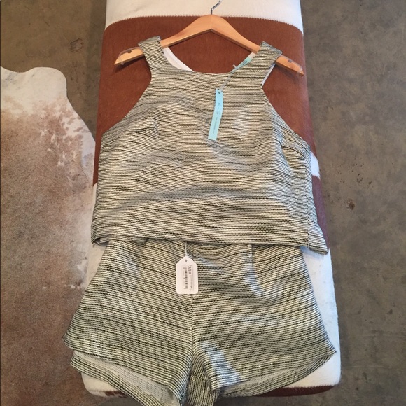 NWT Silver Tweed Top - Picture 4 of 4