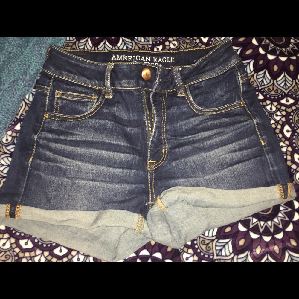 Hi rise shortie American eagle shorts