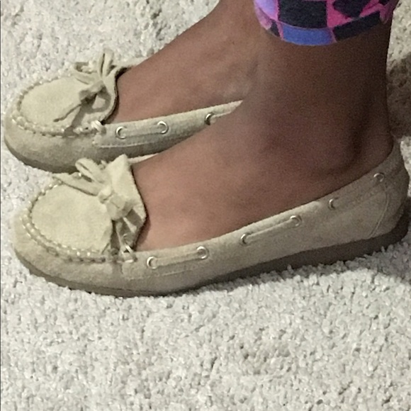 Slip on's - Picture 2 of 6