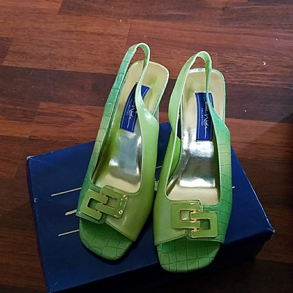 3 inch lime green open toe and heel shoe