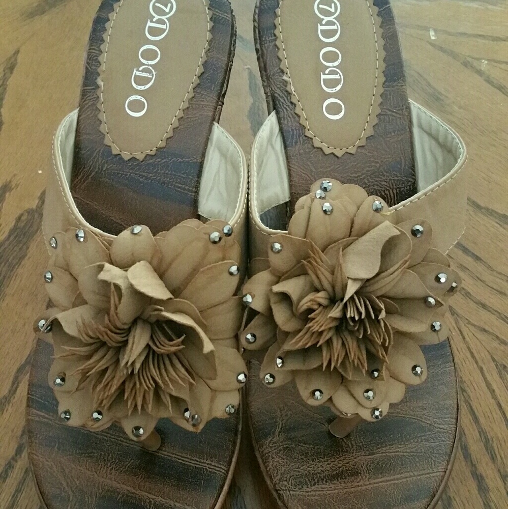New summer wedge sandals