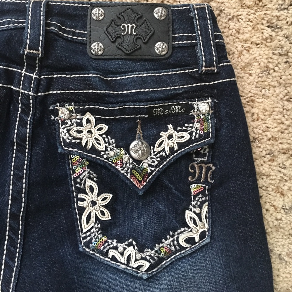 NEW WITH TAG!  MissMe Capri. Girls size 16.