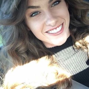 Meet your Posher, Jacqueline