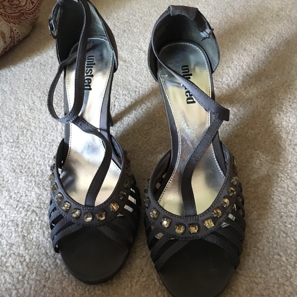 Unlisted dress shoes