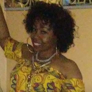 Meet your Posher, Sheena