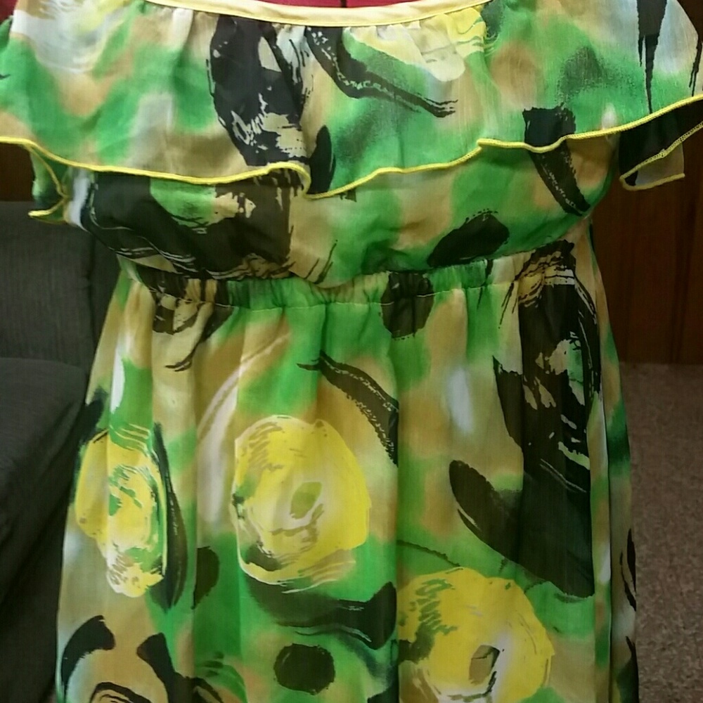 Yellow summer dress - Picture 3 of 4