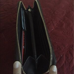 Michael Kors Bags - Michael Kors wallet Michael Kors Bags - Michael Kors wallet
