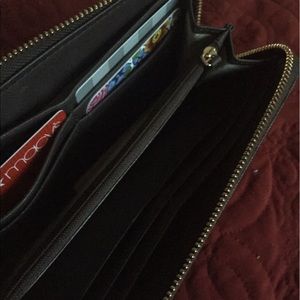 Michael Kors Bags - Michael Kors wallet Michael Kors Bags - Michael Kors wallet