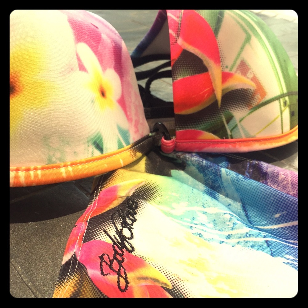 Body Glove Bikini :: LIKE NEW