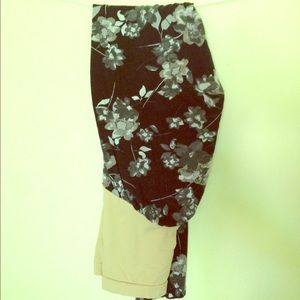 Motherhood Maternity Black + Grey Floral Leggings