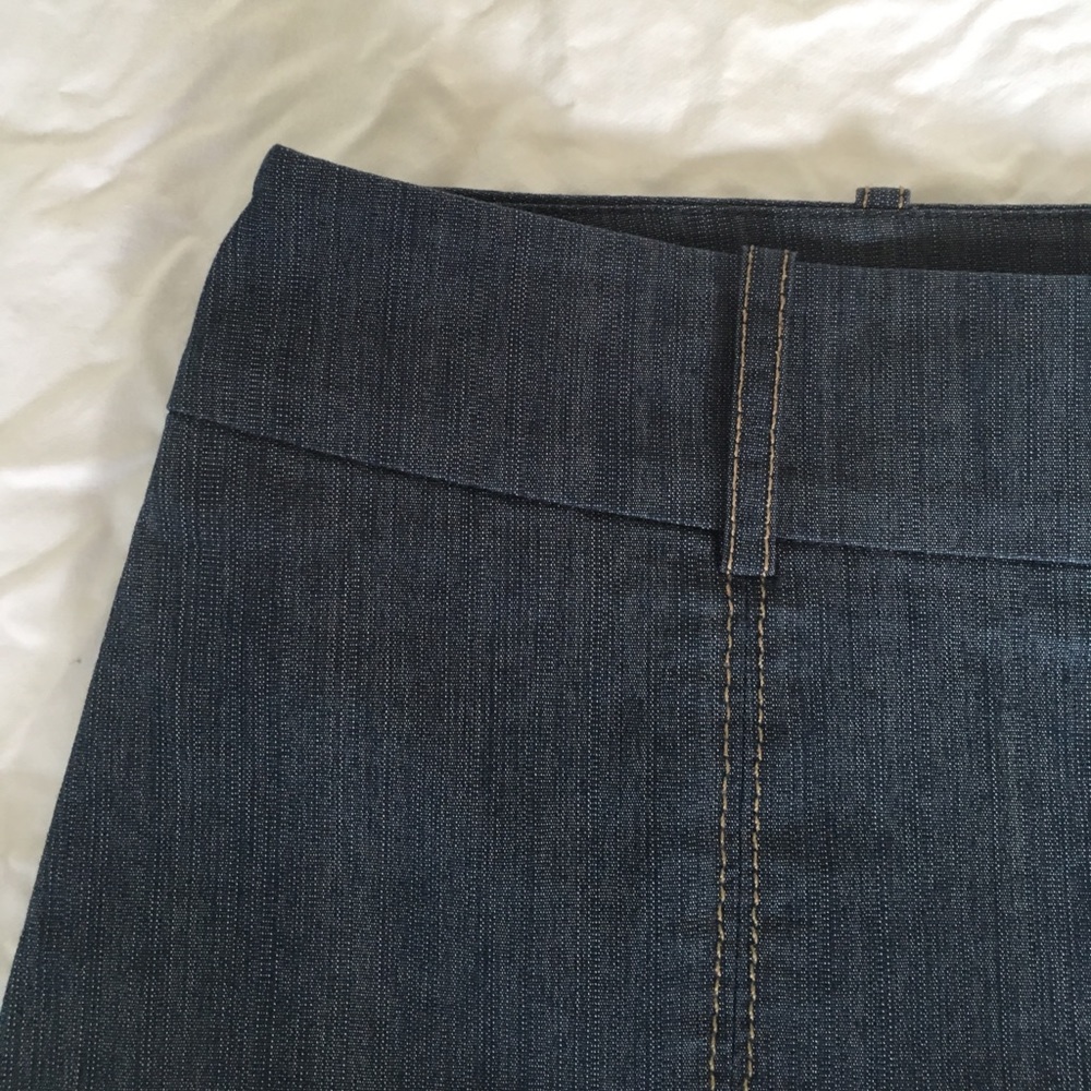 Guess collection mini skirt - Picture 7 of 7