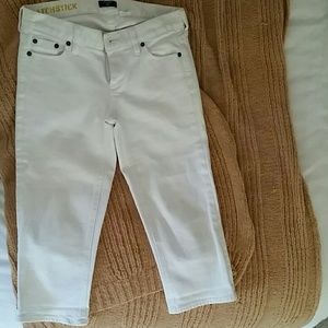 White Jean capris