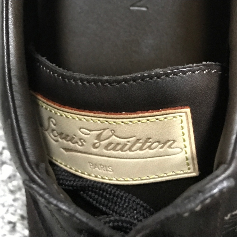 Louis Vuitton fashion running shoes - Picture 3 of 7