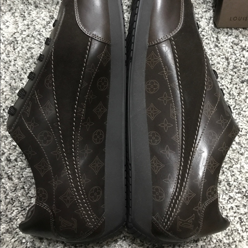 Louis Vuitton fashion running shoes - Picture 6 of 7
