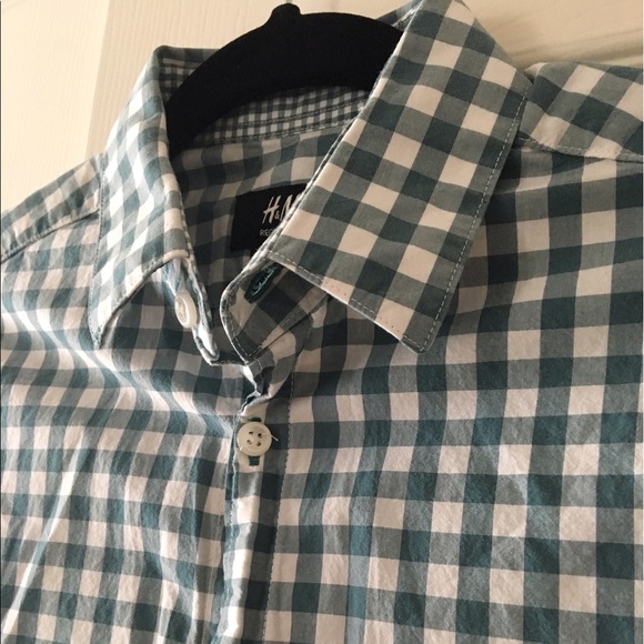 H & M Dress Shirt - Picture 2 of 3