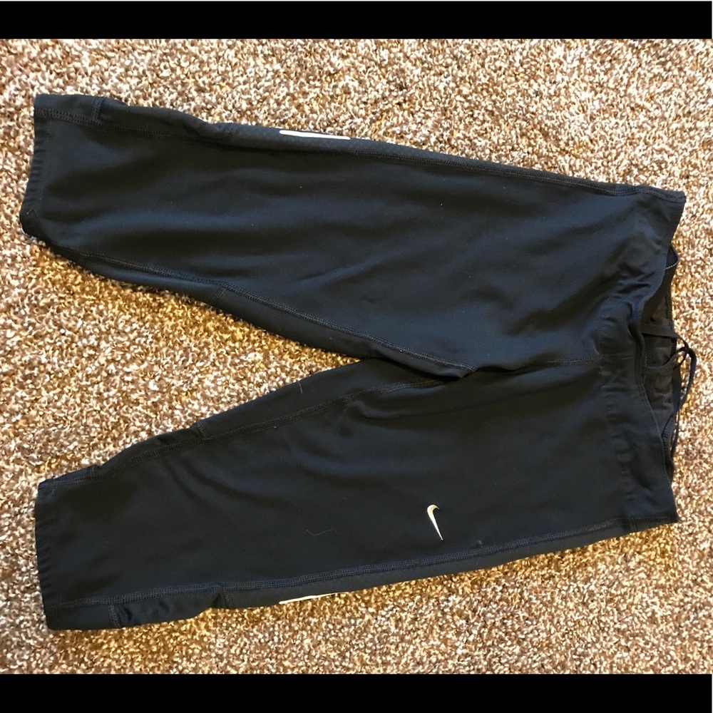 Nike Dri Fit Capris