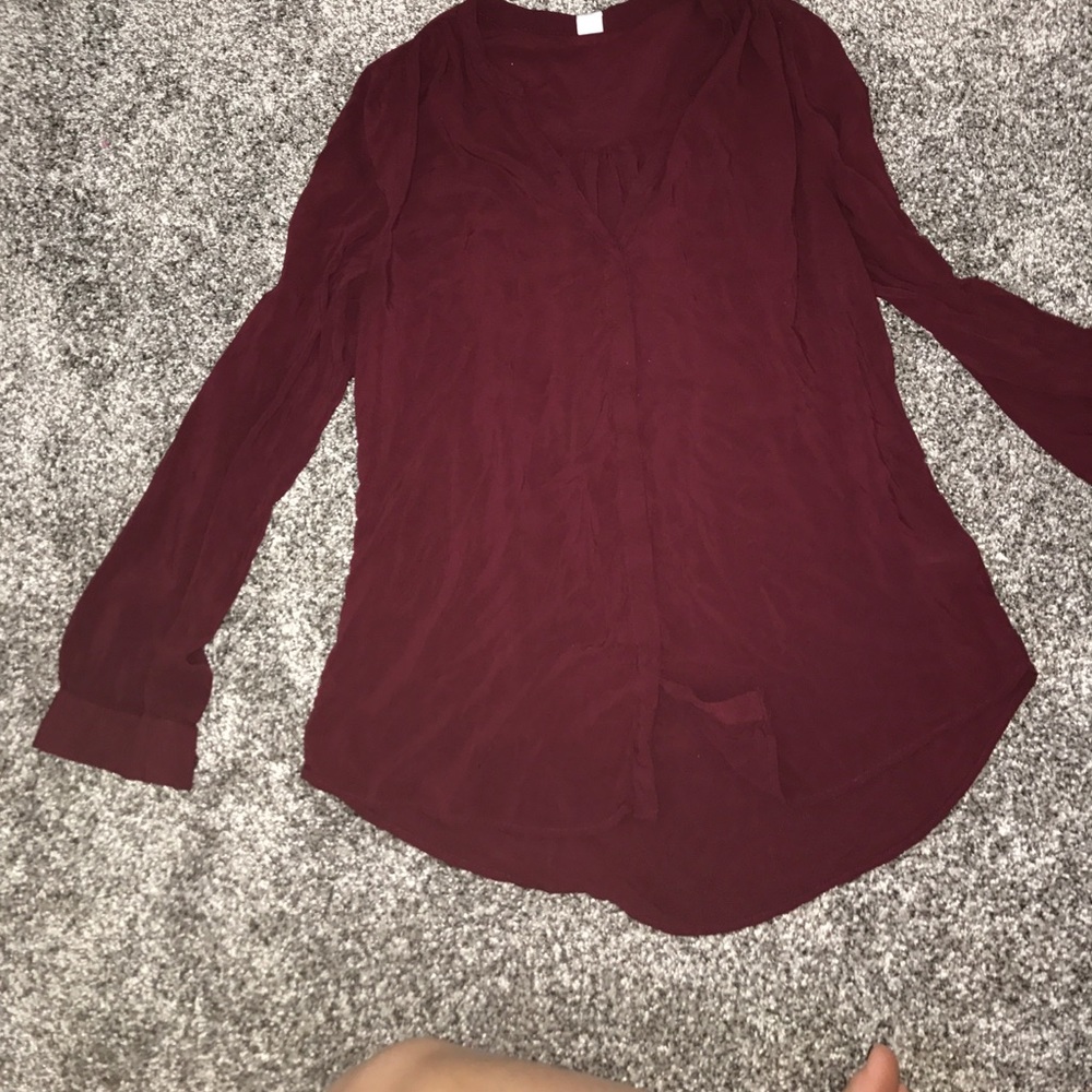 maroon button up v neck shirt